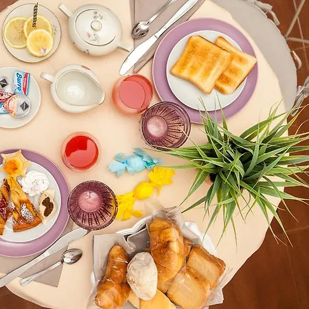 Bed and Breakfast La Tuia E Il Tasso