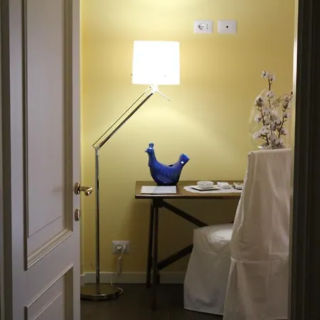 Bed and Breakfast La Tuia E Il Tasso Κάλιαρι