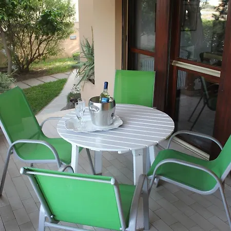 Bed and Breakfast La Tuia E Il Tasso 2*