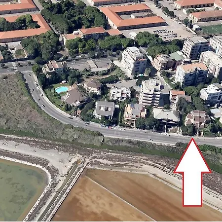 Bed and Breakfast La Tuia E Il Tasso 2*